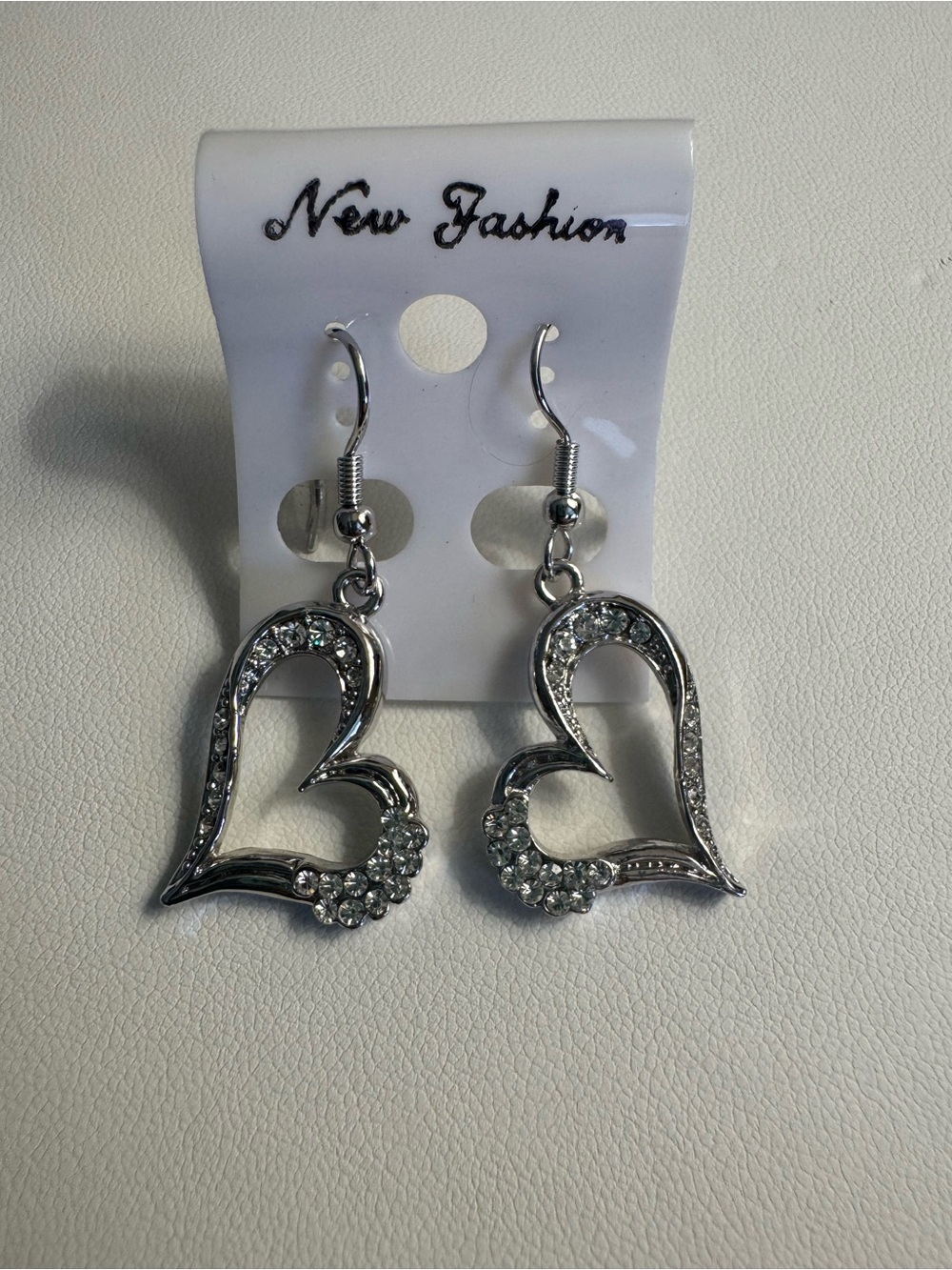 NWT Silver tone Crystal Heart Drop Earrings - Clear Rhinestones